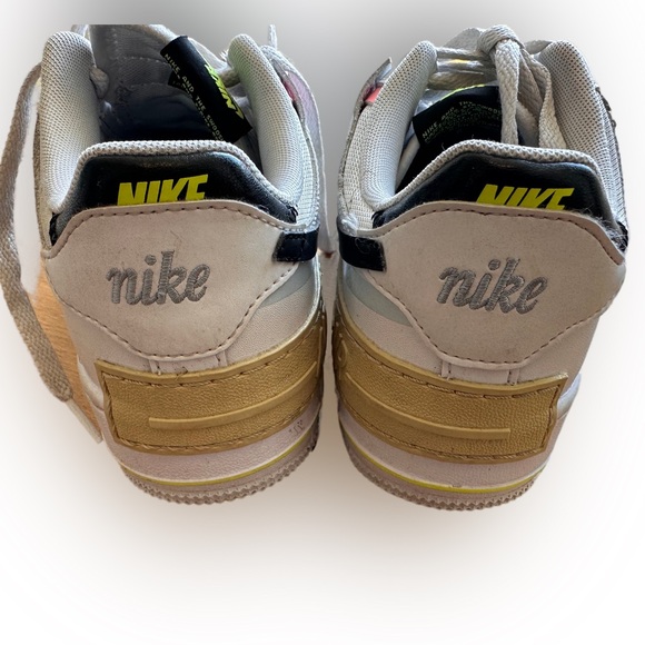 Nike AF1 - Picture 5 of 7